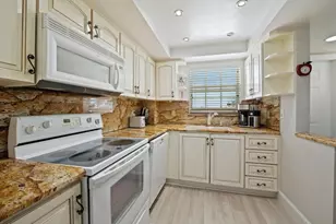 140 NE 28th Ave, Pompano Beach, FL 33062 - Photo 31