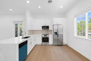 510 SE 7th St, Fort Lauderdale, FL 33301 - Photo 9