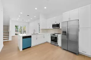 510 SE 7th St, Fort Lauderdale, FL 33301 - Photo 1