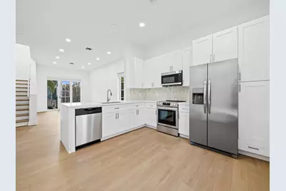 510 SE 7th Street #401, Fort Lauderdale, FL 33301 - Photo 15