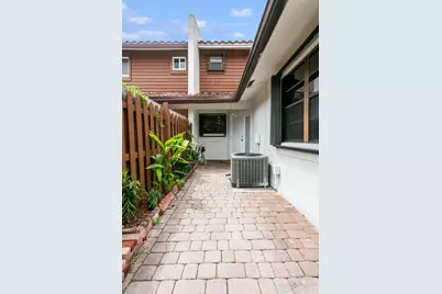 2522 NE 9th Street, Fort Lauderdale, FL 33304 - Photo 31