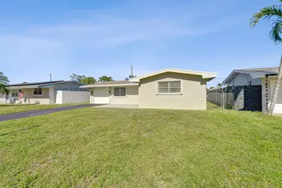 8211 NW 10th Street, Pembroke Pines, FL 33024 - Photo 5