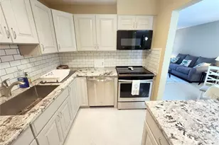 6281 Bay Club Dr, Fort Lauderdale, FL 33308 - Photo 7