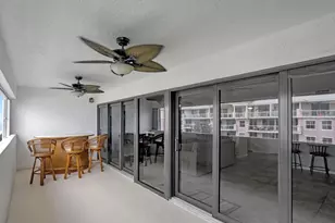 330 SE 20th Ave, Deerfield Beach, FL 33441 - Photo 17