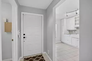 1261 NW 99th Terrace, Pembroke Pines, FL 33024 - Photo 5