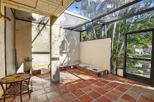 1261 NW 99th Terrace, Pembroke Pines, FL 33024 - Photo 21