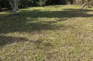 944 SW Del Rio Blvd, Port Saint Lucie, FL 34953 - Photo 7