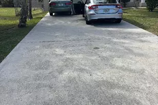 944 SW Del Rio Blvd, Port Saint Lucie, FL 34953 - Photo 1