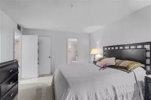 8220 SW 24th St, Pompano Beach, FL 33068 - Photo 15