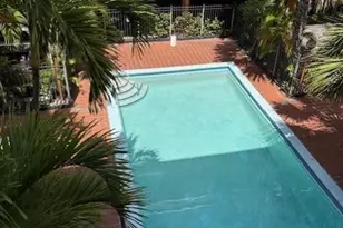 365 NE 125th St, North Miami, FL 33161 - Photo 3