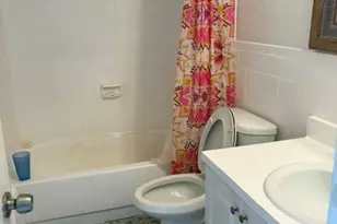 365 NE 125th St, North Miami, FL 33161 - Photo 7
