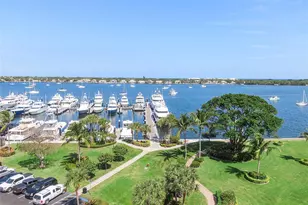 136 Lakeshore Dr, North Palm Beach, FL 33408 - Photo 5