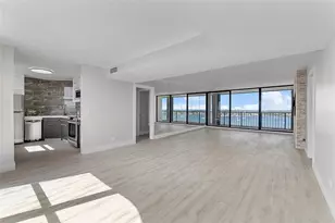 136 Lakeshore Dr, North Palm Beach, FL 33408 - Photo 9