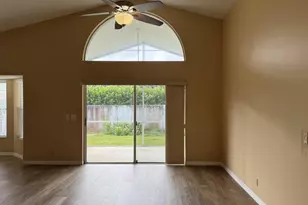13310 Greenshore Pl, Wellington, FL 33414 - Photo 3