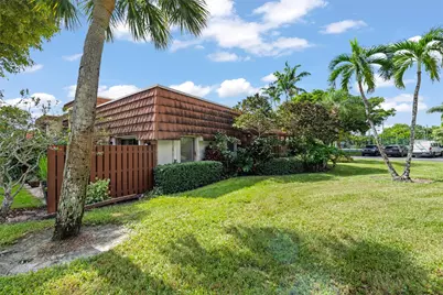 11927 SW 13th Court #-, Davie, FL 33325 - Photo 23