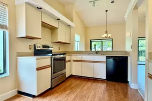 10805 Bahama Palm Way, Boynton Beach, FL 33437 - Photo 19