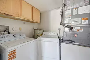 3300 NW 46th St, Oakland Park, FL 33309 - Photo 11