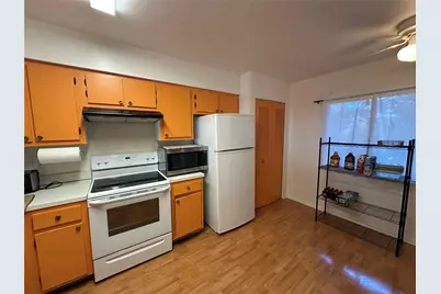 2206 S Cypress Bend Drive #305, Pompano Beach, FL 33069 - Photo 5