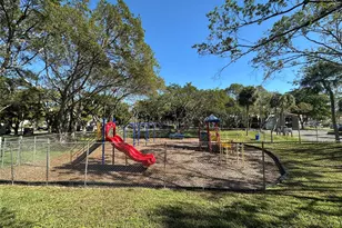 2206 S Cypress Bend Dr, Pompano Beach, FL 33069 - Photo 47