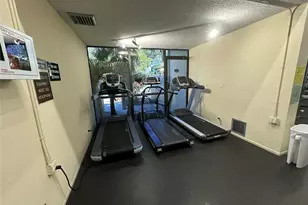 2206 S Cypress Bend Dr, Pompano Beach, FL 33069 - Photo 39