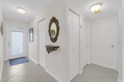 7340 Lake Circle Drive #301, Margate, FL 33063 - Photo 9