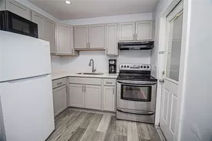 2432 Sherman St, Hollywood, FL 33020 - Photo 7