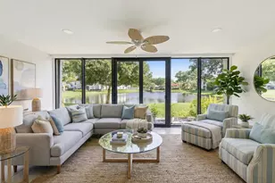 9232 Pecky Cypress Ln, Boca Raton, FL 33428 - Photo 11