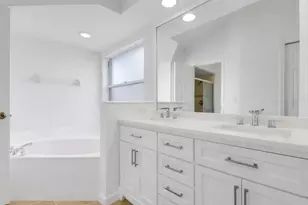 4634 NW Gastonia St, Port Saint Lucie, FL 34983 - Photo 41