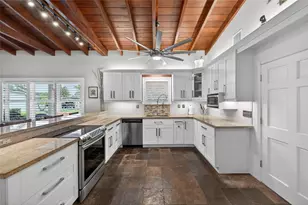 712 NW 29th Ct, Wilton Manors, FL 33311 - Photo 13