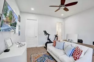 2260 SE 7th St, Pompano Beach, FL 33062 - Photo 9