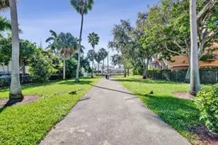 2260 SE 7th St, Pompano Beach, FL 33062 - Photo 61