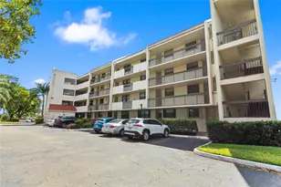 111 Lake Emerald Dr, Oakland Park, FL 33309 - Photo 25