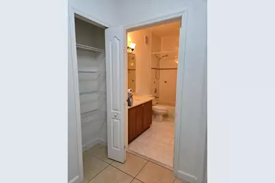 7060 NW 177th Street #103, Hialeah, FL 33015 - Photo 25