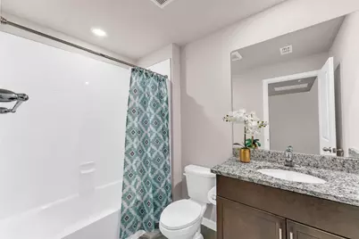 5659 Enclave Drive, Mangonia Park, FL 33407 - Photo 15