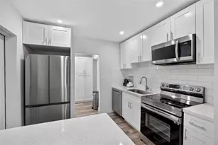 617 NW 43rd Ct, Oakland Park, FL 33309 - Photo 7