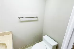 1820 SW 81st Ave, North Lauderdale, FL 33068 - Photo 11