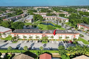 8980 S Hollybrook Blvd, Pembroke Pines, FL 33025 - Photo 3