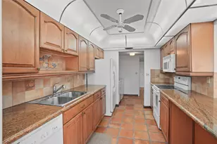 1111 Windward Dr, Pembroke Pines, FL 33026 - Photo 19