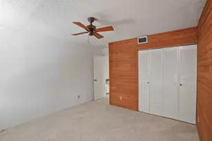 1111 Windward Dr, Pembroke Pines, FL 33026 - Photo 35