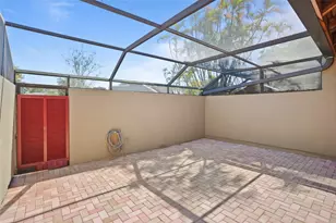 1111 Windward Dr, Pembroke Pines, FL 33026 - Photo 45