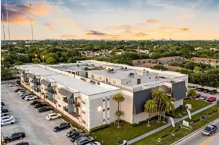 5525 SW 41st St Unit, Hollywood, FL 33023 - Photo 3