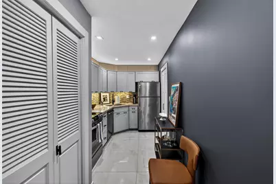 1930 NE 2nd Avenue #L111, Wilton Manors, FL 33305 - Photo 19