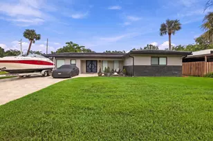 1451 SW 13th Ct, Fort Lauderdale, FL 33312 - Photo 3