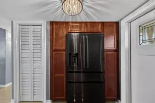 2951 E Sunrise Lakes Dr Unit, Sunrise, FL 33322 - Photo 5