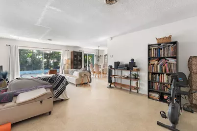 1610 NE 47th Street, Oakland Park, FL 33334 - Photo 13