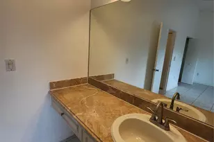 119 Hidden Ct Rd, Hollywood, FL 33023 - Photo 11