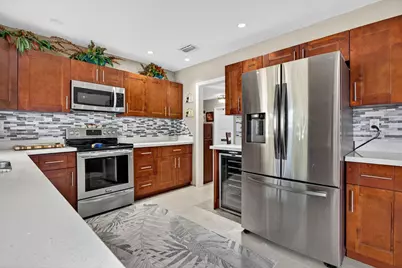 301 SE 8th Court, Pompano Beach, FL 33060 - Photo 3