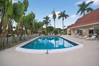 5580 Tamberlane Circle #133, Palm Beach Gardens, FL 33418 - Photo 13