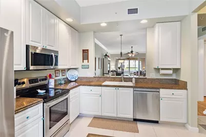 19 Harbour Isle Drive #106, Hutchinson Island, FL 34949 - Photo 5