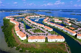 19 Harbour Isle Dr W Unit, Hutchinson Island, FL 34949 - Photo 27